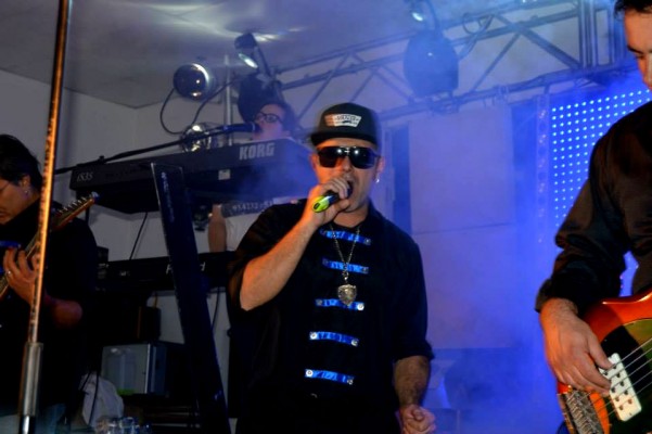 Aniversario, musica, banda nova onda, bandas, bailes, grupos musicais, lisboa, Setubal, Tomar, santarem